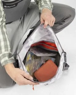 Simms Dry Creek Simple Pack Cloud Camo Grey 25L -Billig Fiskespön Butik 0116466 simms dry creek simple pack cloud camo grey 25l